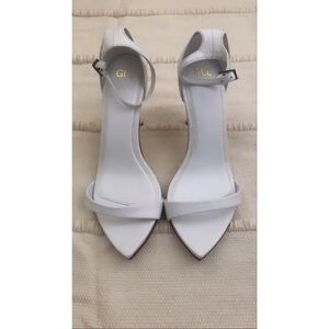 BRAND NEW Grace Loves Lace (GLL) Dosa Heels